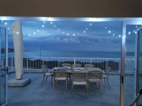 Stunning beachfront spacious family home
